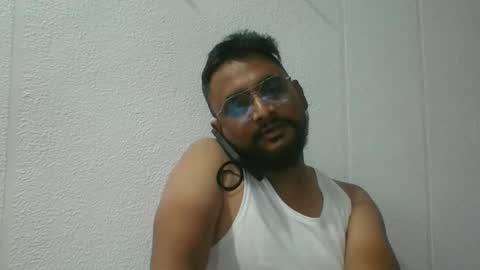 Indian lover online show from 09/16/25, 06:03