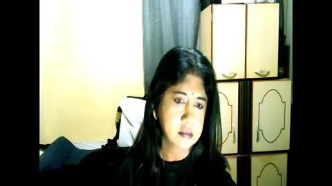 Snapshot of indianpleasures21 chatting on 05/27/26, 09:50 indianpleasures21 online show from 05/27/26, 09:50
