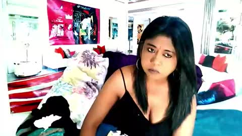 Mika online show from 09/24/25, 05:55