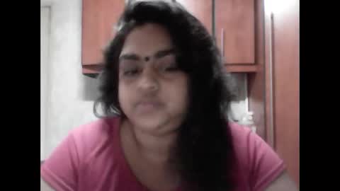 indianpooja1027 online show from 09/15/25, 08:14