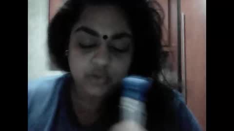 indianpooja1027 online show from 09/19/25, 08:20