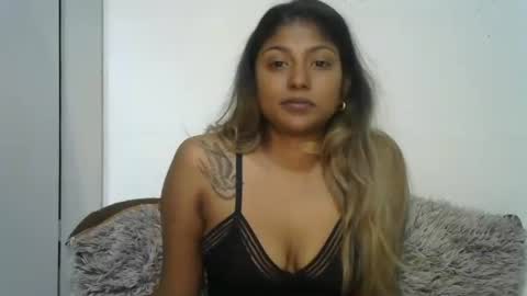 indianqtpie6 online show from 05/14/26, 06:09