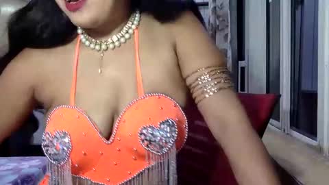 Radha online show from 11/21/25, 07:23