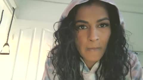 rani online show from 05/11/26, 05:13