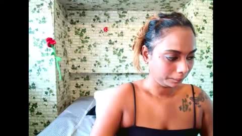 Snapshot of indiansecretlove20 chatting on 02/28/25, 05:26 goddess online show from 02/28/25, 05:26