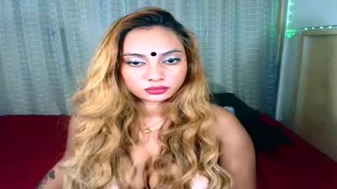 Snapshot of indiansecretlove20 chatting on 10/14/25, 06:42 goddess online show from 10/14/25, 06:42