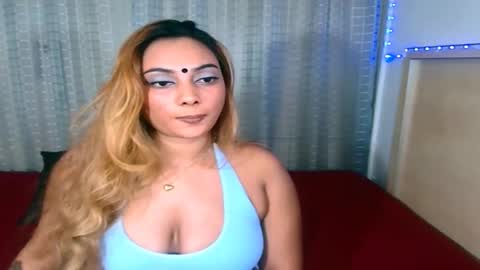 Snapshot of indiansecretlove20 chatting on 11/05/25, 06:30 goddess online show from 11/05/25, 06:30