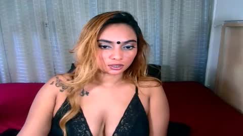 Snapshot of indiansecretlove20 chatting on 12/04/25, 07:17 goddess online show from 12/04/25, 07:17