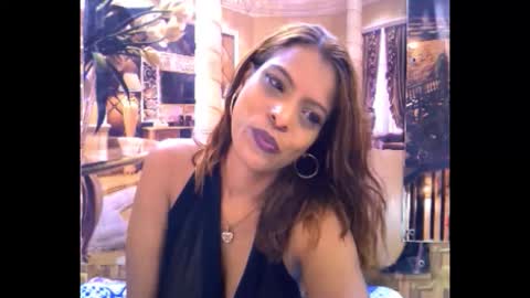 indiansexyass4u2luv online show from 04/11/26, 07:51