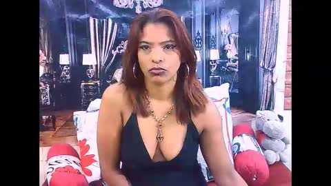 indiansexyass4u2luv online show from 05/12/26, 06:32