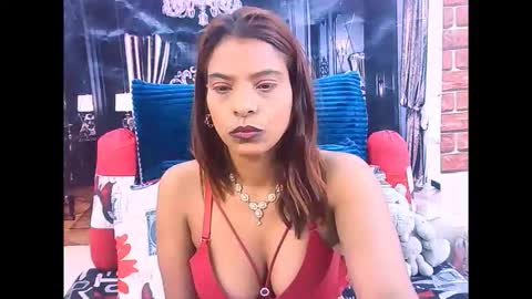 indiansexyass4u2luv online show from 05/19/26, 09:04