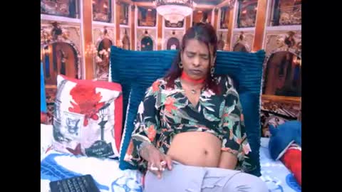Snapshot of indiansexyass4u2luv chatting on 06/20/26, 10:07 indiansexyass4u2luv online show from 06/20/26, 10:07