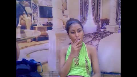 indiansexybutt4u2luv online show from 02/27/26, 06:35