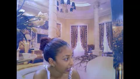 indiansexybutt4u2luv online show from 03/01/26, 07:10