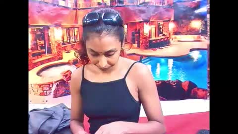 indiansexybutt4u2luv online show from 03/29/26, 06:02