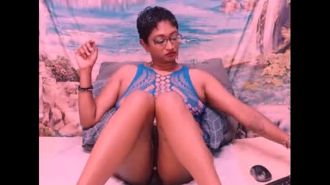 Snapshot of indianspicy69 chatting on 12/10/24, 07:00 Shreya online show from 12/10/24, 07:00