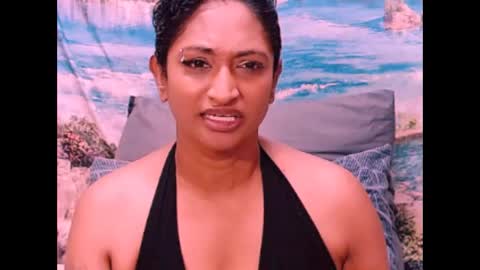 Snapshot of indianspicy69 chatting on 12/11/24, 08:26 Shreya online show from 12/11/24, 08:26