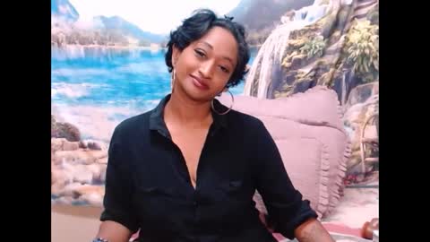 Snapshot of indianspicy69 chatting on 02/27/25, 12:43 Shreya online show from 02/27/25, 12:43