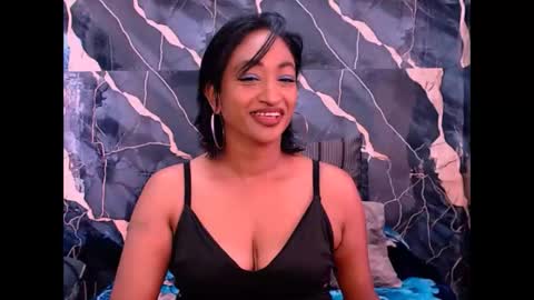 Snapshot of indianspicy69 chatting on 09/15/25, 12:49 Shreya online show from 09/15/25, 12:49