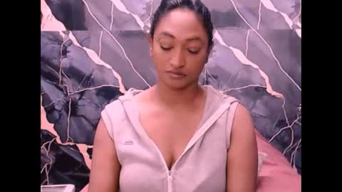 Snapshot of indianspicy69 chatting on 10/01/25, 11:11 Shreya online show from 10/01/25, 11:11