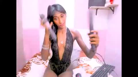 Snapshot of indiansunglaze694u chatting on 03/05/26, 05:31 indiansunglaze694u online show from 03/05/26, 05:31