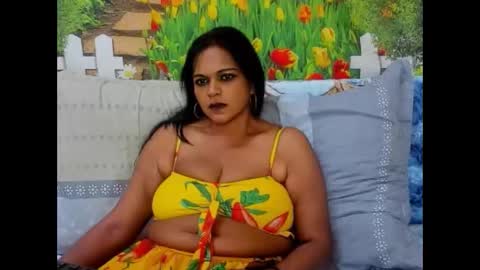 indianswtbella online show from 10/09/25, 06:17