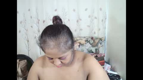 Snapshot of indiantasha chatting on 06/18/26, 06:23 indiantasha online show from 06/18/26, 06:23
