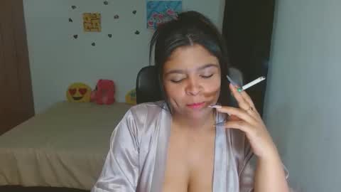 Aleja vallejo online show from 11/28/25, 03:53