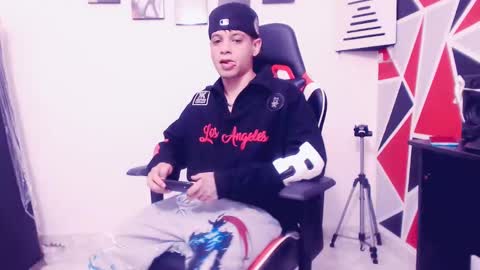 matias online show from 09/23/25, 04:48