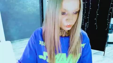 Snapshot of inesdesire chatting on 09/16/25, 07:31 InesDesire online show from 09/16/25, 07:31