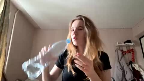 Sofia online show from 06/15/26, 03:03