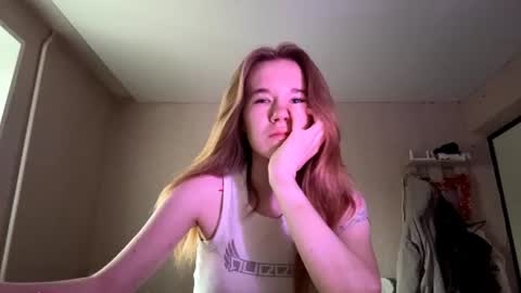 Sofia online show from 06/21/26, 04:09