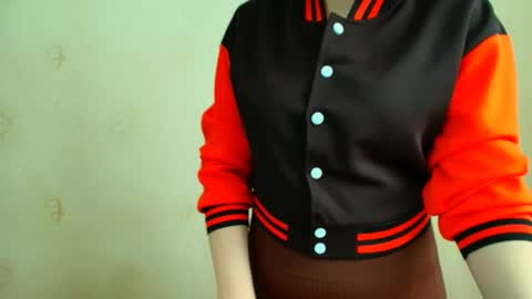 Snapshot of inessa_beauty chatting on 05/05/26, 01:41 Inessa online show from 05/05/26, 01:41