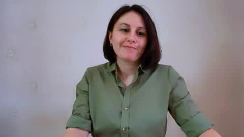 Snapshot of inessa_beauty chatting on 06/02/26, 08:49 Inessa online show from 06/02/26, 08:49