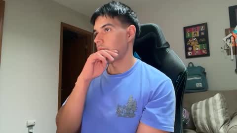 Lucas online show from 10/20/25, 08:09