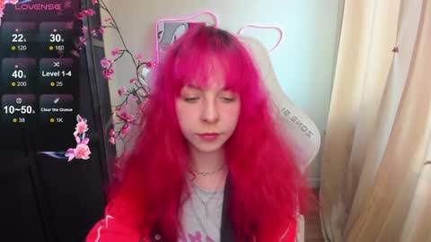 Snapshot of infernokitten chatting on 04/17/26, 01:08 Ilona online show from 04/17/26, 01:08
