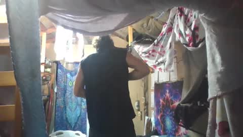 Snapshot of infinitflamezlife chatting on 10/03/25, 05:48 infinitflamezlife online show from 10/03/25, 05:48