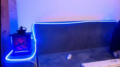 Jeremy online show from 12/21/25, 01:13