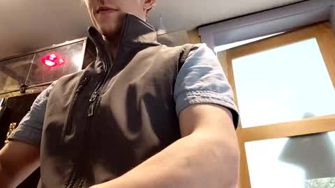 sir. Grummps online show from 04/25/26, 08:06