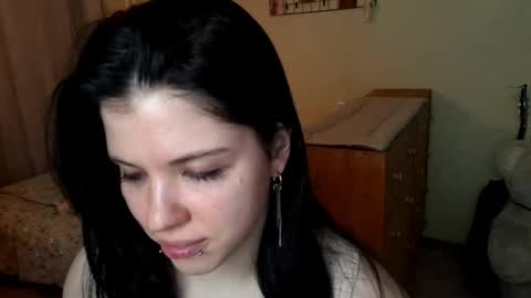 Snapshot of ingeborgfinke chatting on 04/13/26, 02:22 Mia online show from 04/13/26, 02:22