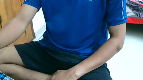 Snapshot of ingloriousuncut chatting on 12/04/24, 10:35 Inglorious Hairy Uncut online show from 12/04/24, 10:35