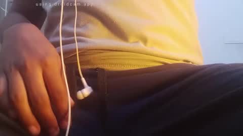 Snapshot of ingloriousuncut chatting on 02/12/26, 05:52 Inglorious Hairy Uncut online show from 02/12/26, 05:52