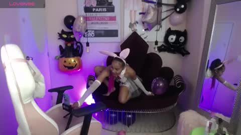 ingrid03_taffur online show from 10/31/25, 06:53