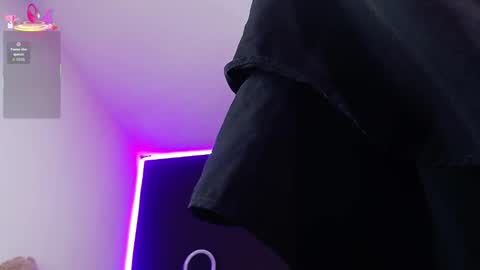 Ingrid Zese online show from 10/04/25, 06:06