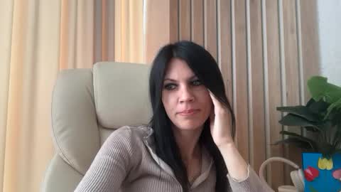 Snapshot of injaathome chatting on 06/16/26, 09:12 InjaAtHome online show from 06/16/26, 09:12