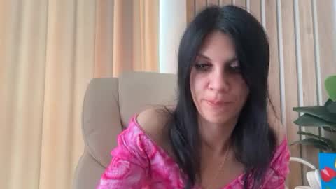 Snapshot of injaathome chatting on 06/22/26, 01:19 InjaAtHome online show from 06/22/26, 01:19