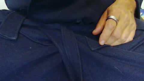 Hanging Out online show from 01/10/26, 01:24