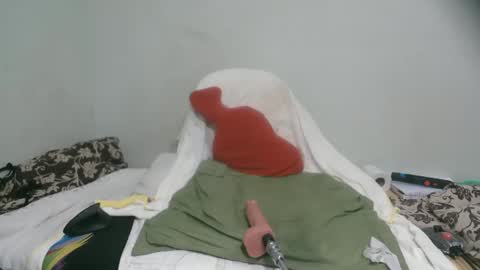 Snapshot of ink_brunette chatting on 02/05/25, 02:19 ink brunette online show from 02/05/25, 02:19