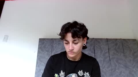 Snapshot of inkedgoddess58 chatting on 11/16/25, 04:12 lyan onlyfans n linda online show from 11/16/25, 04:12