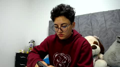 lyan onlyfans n linda online show from 07/03/26, 01:56